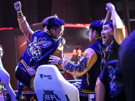 AP.Bren qualifies for M5 World Championship .